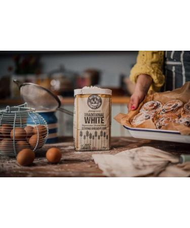 Matthews Cotswold Strong White Flour 1.5Kg | For Bread & Rolls | 12.5% high protein flour milled from grade 1 British wheat - Buy Online on SooperMarket.com