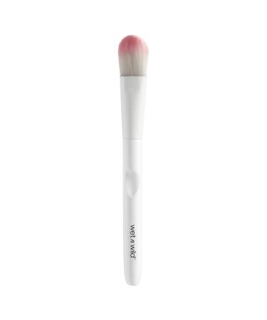 wet n wild Foundation Brush Makeup Brush for Mineral & Liquid Makeup Plush Fibers Ergonomic Handle