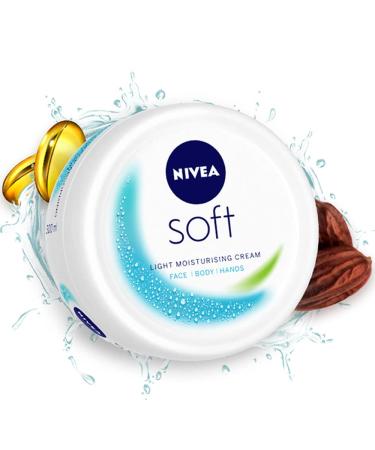 NIVEA Cream Soft Light Moisturiser With Vitamin E 500 ml
