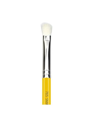 Buy Bdellium Tools 765 Small Angled Shader Brush - Professional Makeup Brush for Natural Eyeshadow Blending - International Shipping Available - Buy Online on SooperMarket.com