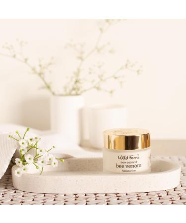 Wild Ferns Bee Venom Moisturiser with Manuka Honey 80+ - 100g | 99% Natural - Buy Online on SooperMarket.com