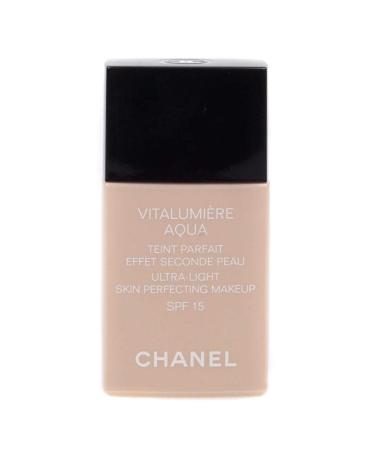 Chanel Vitalumiere Aqua Ultra Light Skin Perfecting Make Up SFP 15 -  B20 Beige Tendre - 30ml/1oz Beige 1 Fl Oz (Pack of 1)
