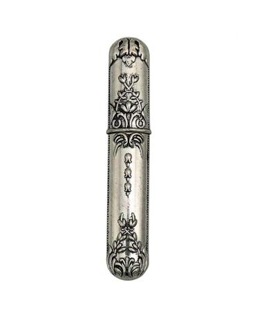 Needle Storage Sewing Needles Holder Portable Sewing Storage Case Embroidery Needle Storage Case Box for Hand Sewing Needle Storage Vintage Needle Case DIY Sewing Tools (Silver)