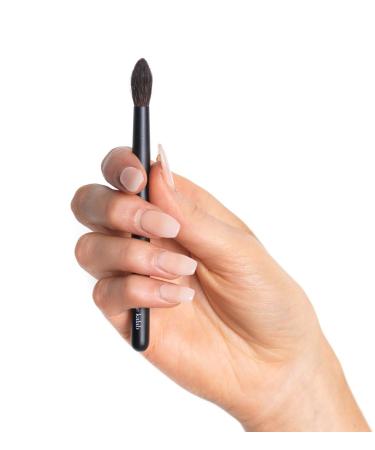 Smolder Brush - Smokey Eyeshadow Maker by Jacqueline Kalab | Blendy Eye Makeup Brush for Perfect Self Makeup - 4.9in - Buy Online on SooperMarket.com