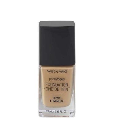Wet n Wild Photo Focus Foundation Dewy Weightless Foundation with Nourishing and Long-wearing Formula Buildable Coverage Ideal for Normal to Dry Skin Type Vegan Golden Beige