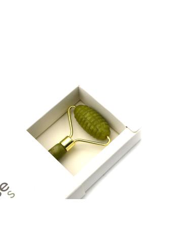 100% Natural Jade Roller for Anti-Aging & Wrinkle Reduction | Facial Skin Massager for Beauty Slimming & Firming - Saitama - Buy Online on SooperMarket.com