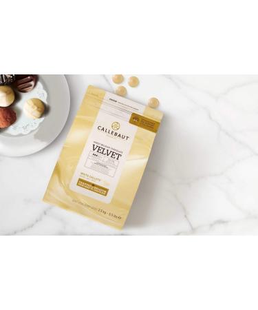 Callebaut Velvet Couverture Callets - White Chocolate with Fresh Milk Flavour 33.1% Cocoa 2500g for International Shipping - Buy Online on SooperMarket.com