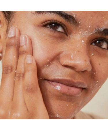 THE BODY SHOP Vitamin C Glow Revealing Liquid Peel FOR DULL SKIN REMOVES IMPURITIE (100 ML LIQUID) - Buy Online on SooperMarket.com