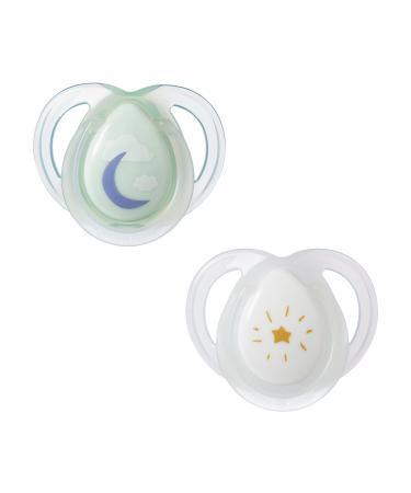 Tommee Tippee Night Time Glow in The Dark Pacifiers Symmetrical Design BPA-Free Silicone Nipple Includes Sterilizer Box 0-6m 2 Count 0-6 Months