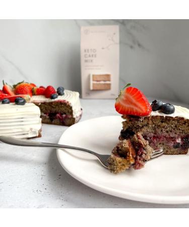 Keto Hana Healthy Keto Diet Vanilla Sponge Cake Baking Mix Without Any Refined Sugars or Flour - Only 3.1g Net Carbs Per Serving - Buy Online on SooperMarket.com