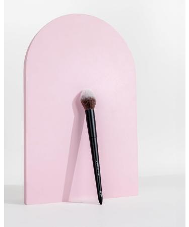 Brushworks No. 13 Highlight Brush - Buy Online on SooperMarket.com