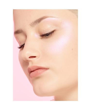 L'Or al Paris Powder Highlighter 01 Iconic Glow - Shop 1 Piece Pink Highlighter for Radiant Skin | International Shipping Available - Buy Online on SooperMarket.com