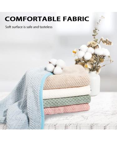 Quick-Dry Microfiber Dog Towel | Ultra Absorbent Pink Bath Towel for Small & Medium Dogs & Cats - Buy Online on SooperMarket.com