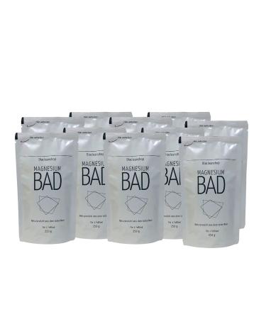 Magnesium bath 10-pack of magnesium flakes (10 x 250g) for a foot bath in a practical bag
