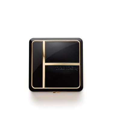 Shop Trish McEvoy Makeup Wardrobing Deluxe Refillable Compact | International Shipping Available - Buy Online on SooperMarket.com