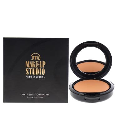 Amsterdam Professional Make-Up Light Velvet Face Foundation-Silky Smooth Coverage-Beautiful Flawless End Result-With Mirror&Sponge- For On-The-Go-Cb3 Cool Beige-0.27 Oz (PH10026/CB)