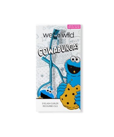 Wet n Wild COWABUNGA! Eyelash Curler with Fuzzy Charm Sesame Street Collection