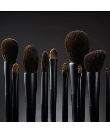 Surratt Smokey Eye Brush Large - Premium Quality for Flawless International Makeup Looks - Buy Online on SooperMarket.com