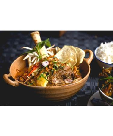 Payst Fresh Thai Massaman Curry Paste. Fresh Handmade in London Authentic Thai cooking paste. 100g. Serves 2. - Buy Online on SooperMarket.com
