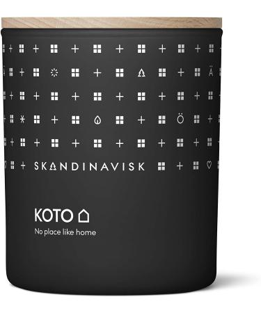 Skandinavisk Koto 'at home' fragrance candle.Fragrance notes: vanilla pods and dried orange peel Baltic amber and vintage leather furniture.200 g.Koto 'at home' 200 g (1 Pack)