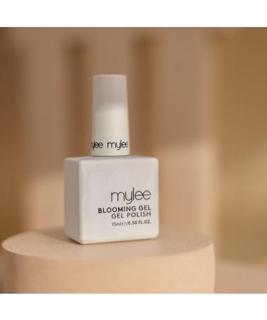 Mylee Blooming Gel 15ml Spreads Gel Polish for Watercolour Nail Art including Marble Tortoiseshell & Floral Effects UV/LED Soak-Off Manicure for Salon & Home Use - Long Lasting & Easy to Apply - Buy Online on SooperMarket.com