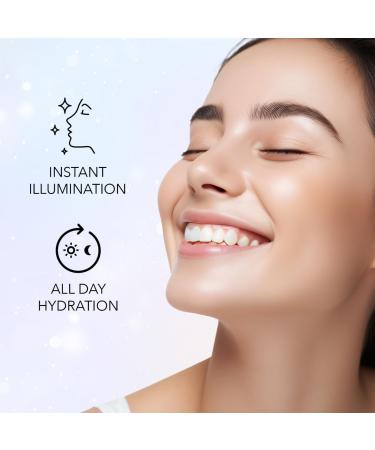 Strobe Cream - Silver 30ml | Primer + Highlighter + Moisturizer | Shea Butter & Hyaluronic Acid | Intense Hydration | Flawless Radiant Dewy Skin | Illuminating & Glowing Makeup Base - Buy Online on SooperMarket.com