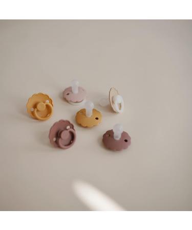 FRIGG Daisy Natural Rubber Baby Pacifier 2-Pack - Rose Gold/Honey Gold | BPA-Free | Made in Denmark | 0-6 Months - Buy Online on SooperMarket.com