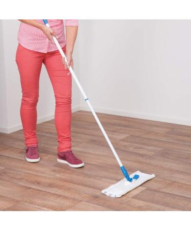 HG Parquet Cleaner 1000 ml | Concentrated & Strip-Free Cleaning for Wood Floors - Protects Against Wear | International Shipping Available - Buy Online on SooperMarket.com