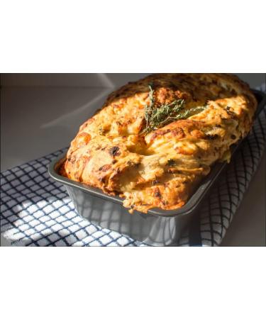 Wright's | Cheddar & Sundried Tomato Bread Mix 5X500g | includes Cheddar cheese with Mediterranean sundried tomatoes onions herbs and garlic |For machine or hand baking | Suitable for vegetarians - Buy Online on SooperMarket.com