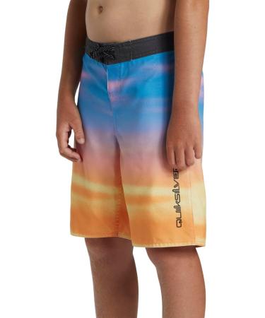 Quiksilver Boys Everyday Fade YTH 17 Boardshorts - 10 Years Monaco Blue | International Shipping Available - Buy Online on SooperMarket.com