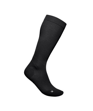 Bauerfeind running socks "Run Ultralight Compression Socks" 1 pair of very thin compression stockings for women and men sports socks for jogging and fitness running socks black S 35-37