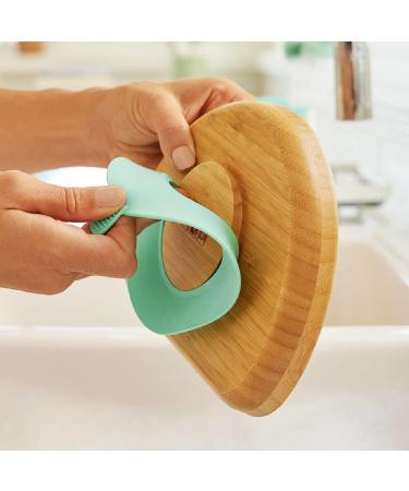 Munchkin Bambou Divided Plate - Stay Put Suction Plate for Babies & Toddlers | BPA Free Bamboo Plate for Baby Weaning | Kids' Mealtime Essential - Buy Online on SooperMarket.com
