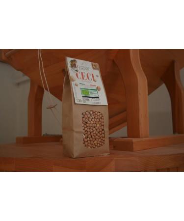 Organic Smooth White Chickpeas Sultano Variety Chickpeas Pack of 4 packs of 750 gr - Buy Online on SooperMarket.com