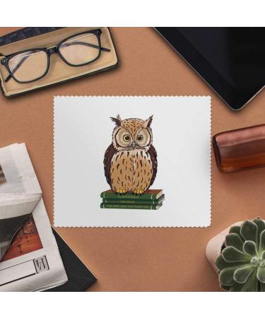 Azeeda Owl on Books Microfiber Glasses Cleaning Cloths - Pack of 2 | International Shipping Available - Buy Online on SooperMarket.com