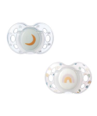 Tommee Tippee Night Time Glow in the Dark Pacifiers Symmetrical Design BPA-Free Silicone Nipple Includes Sterilizer Box 18-36m 2 Count