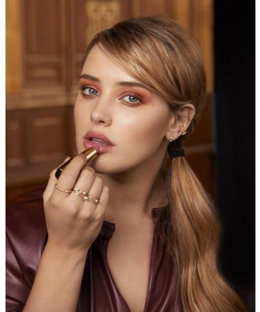 L'Or al Paris Color Riche Satin Smooth Lipstick Moisturising Pure Pigment Lip Colour With Omega 3 & Vitamin E 176 Irreverent 176 IRREVEREN 1 Count (Pack of 1) - Buy Online on SooperMarket.com