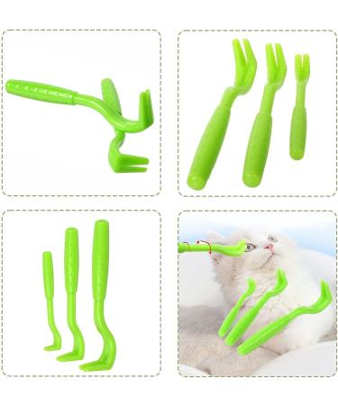 3PCS of Tick Hooks are Suitable for all Tick Anti-Tick Levers to Protect Dogs Cats and Horses Tick Traps Tick Hooks Tick Traps (Green) - Buy Online on SooperMarket.com
