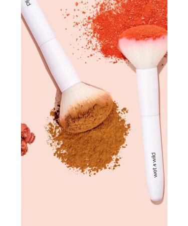 Wet N Wild Make Up Brush Flat Brush - 10 Gr - Buy Online on SooperMarket.com