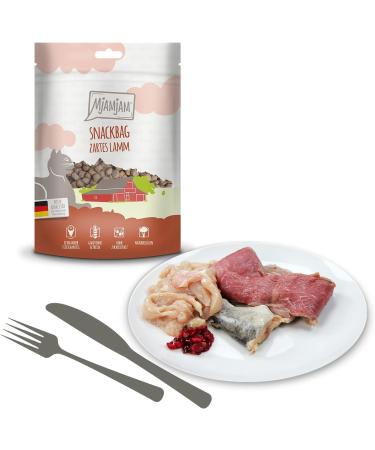 Mjamjam Premium Katzensnack - Delicate Lamb 125g | Natural Treats for Cats | No Synthetic Preservatives - 1 Pack - Buy Online on SooperMarket.com