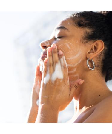 Buy MAKARI Renewal Glow Cleansing Foam - Dermatologist-Recommended Paraben & Sulfate-Free Face Wash with Mandelic Acid Chamomile & Aloe - 150ml/5oz - Buy Online on SooperMarket.com