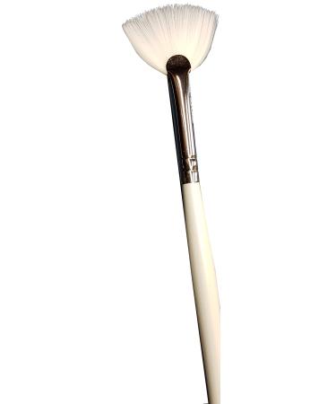 Fan brush for gradients or glitter