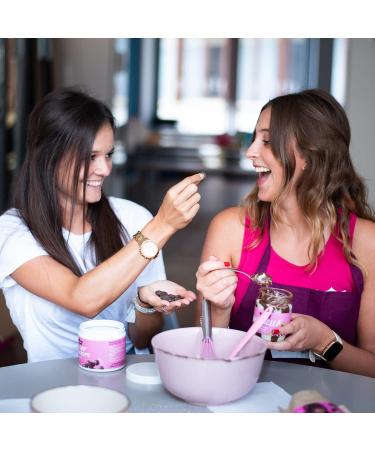 Buy Gymqueen Low Carb Chocolate Drops - 200g 75% Cocoa 1.8g Sugar Vegan Perfect for Baking & Toppings - International Shipping - Buy Online on SooperMarket.com