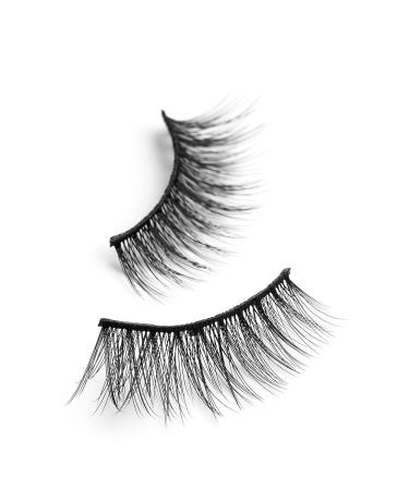Eylure Luxurious Silk Accent Trillon | Premium 1 Piece Pack for Stunning Eyelashes | International Shipping Available - Buy Online on SooperMarket.com