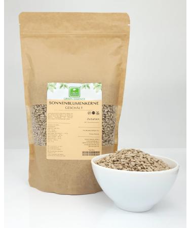Sunflower seeds from the green essence - peeled - unsalted - shell -free - for cooking or baking or as a force food in between - vegan (1 kg)