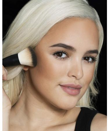 Maybelline City Bronzer 100 Light Cool - Buy Online | International Shipping Available - Buy Online on SooperMarket.com