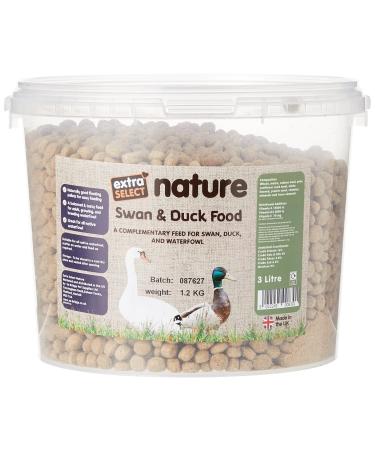 Extra Select Premium Swan and Duck Food Floating Pellets - Nutritious and Healthy Feed for Wild Geese Ducklings and Waterfowl - Resealable Bucket 3 Ltr 3 l (Pack of 1)