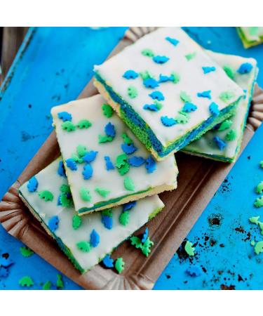 Buy Dinolino Three-Colored Cakes with Glaze & Colorful Dino Sprinkles - 2 Pack (2 x 850g) | International Shipping Available - Buy Online on SooperMarket.com