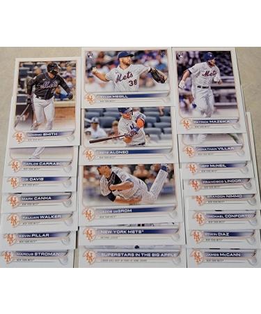New York Mets 2022 Topps Complete Mint Hand Collated 20 Card Team Set Featuring Pete Alonso and Jacob deGrom Plus Rookie Cards and Others