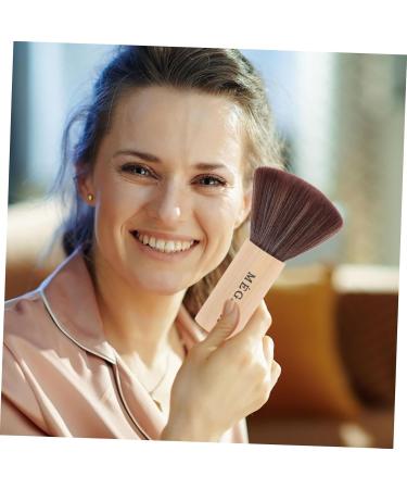 Didiseaon Wooden Handle Makeup Brushes - Record Cleaning Brush Blending Blush & Highlighter | International Shipping - Buy Online on SooperMarket.com