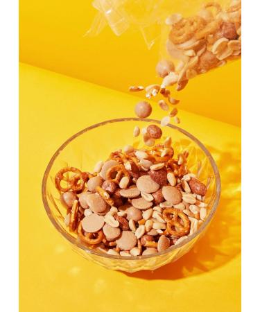 KoRo Pretzel-Nut Mix with Chocolate & Caramel 1kg - Sweet & Salty Snack for International Shipping - Buy Online on SooperMarket.com
